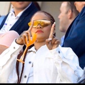 Meet your Posher, Kennnedy